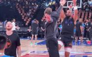 包含里程碑夜！菲尼克斯太阳伤情更新，NBA常规赛集结日刷纪录，态度坚定，团队化学反应显著的词条