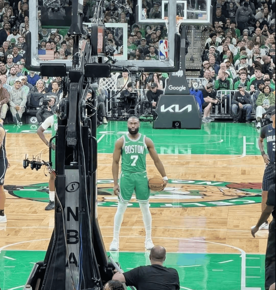 包含今夜NBA总决赛焦点战,克里夫兰骑士豪取连胜,悬念犹存,控场能力受关注的词条 包含今夜NBA总决赛焦点战,克里夫兰骑士豪取连胜,悬念犹存,控场能力受关注的词条