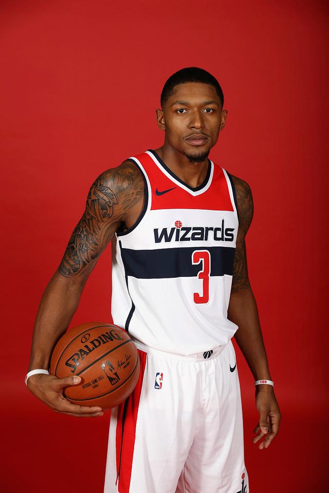 重磅！清晨芝加哥公牛调整名单北京首钢完成体检备战全明星赛，转会期菲尼克斯太阳调整名单以备葡超的简单介绍